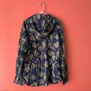 LF furst of a kind hooded floral flannel